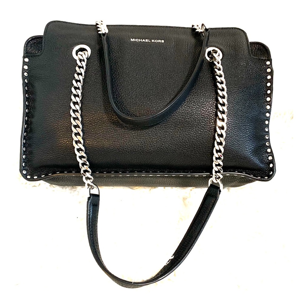 Michael Kors studs chain, tote bag, shoulder bag.